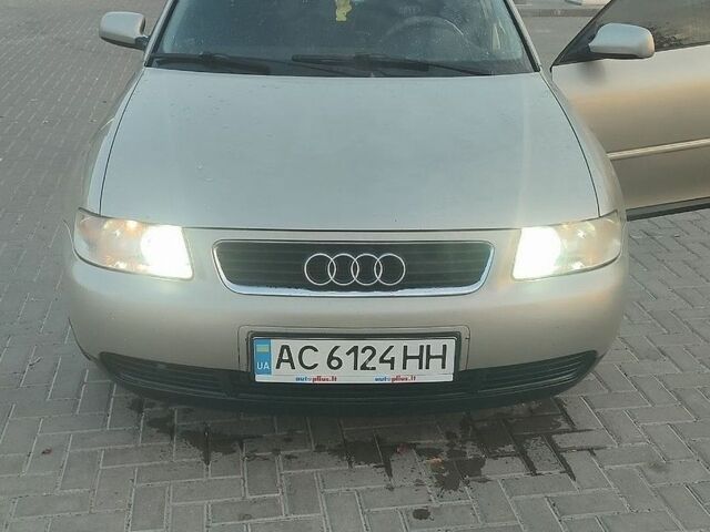 Сірий Ауді А3, об'ємом двигуна 1.6 л та пробігом 350 тис. км за 4817 $, фото 1 на Automoto.ua