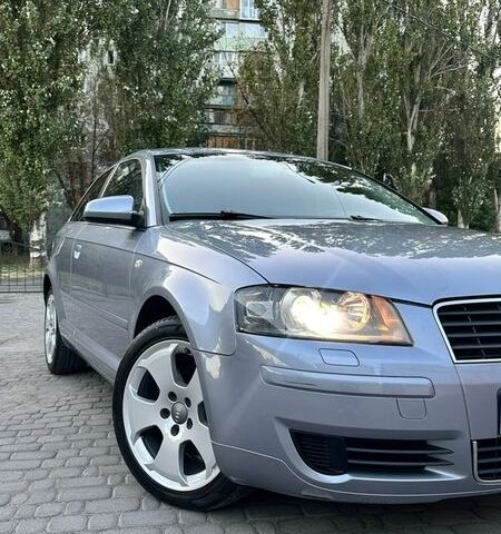 Сірий Ауді А3, об'ємом двигуна 1.6 л та пробігом 226 тис. км за 7300 $, фото 1 на Automoto.ua