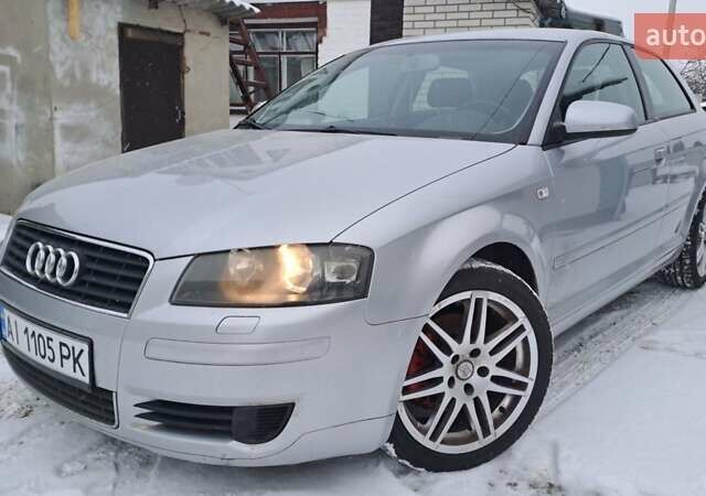 Сірий Ауді А3, об'ємом двигуна 1.6 л та пробігом 253 тис. км за 4450 $, фото 1 на Automoto.ua