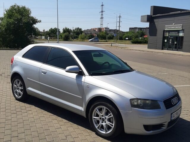 Сірий Ауді А3, об'ємом двигуна 1.6 л та пробігом 256 тис. км за 4899 $, фото 1 на Automoto.ua