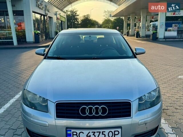 Серый Ауди А3, объемом двигателя 1.6 л и пробегом 216 тыс. км за 4200 $, фото 1 на Automoto.ua