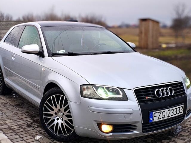 Серый Ауди А3, объемом двигателя 2 л и пробегом 323 тыс. км за 3750 $, фото 1 на Automoto.ua
