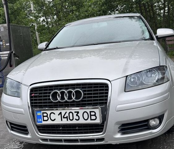 Сірий Ауді А3, об'ємом двигуна 1.6 л та пробігом 216 тис. км за 4900 $, фото 1 на Automoto.ua