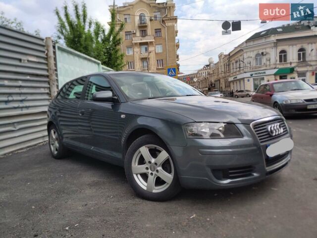 Сірий Ауді А3, об'ємом двигуна 1.6 л та пробігом 210 тис. км за 6950 $, фото 1 на Automoto.ua