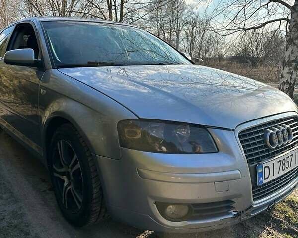 Серый Ауди А3, объемом двигателя 2 л и пробегом 350 тыс. км за 5000 $, фото 1 на Automoto.ua