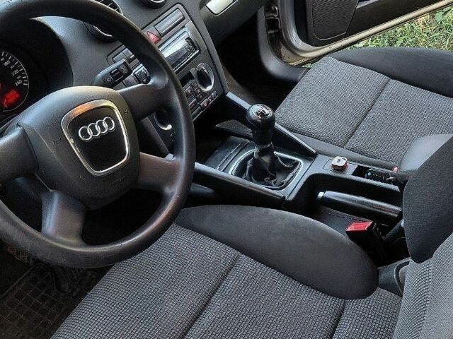 Сірий Ауді А3, об'ємом двигуна 1.97 л та пробігом 433 тис. км за 6500 $, фото 1 на Automoto.ua