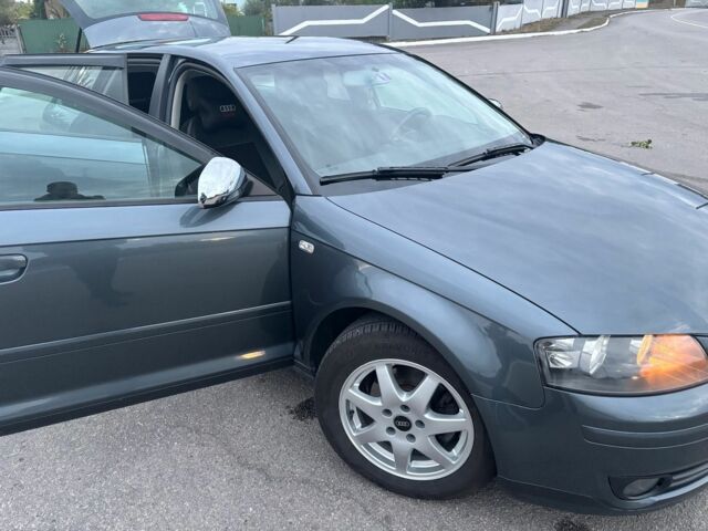 Сірий Ауді А3, об'ємом двигуна 2 л та пробігом 187 тис. км за 6200 $, фото 1 на Automoto.ua