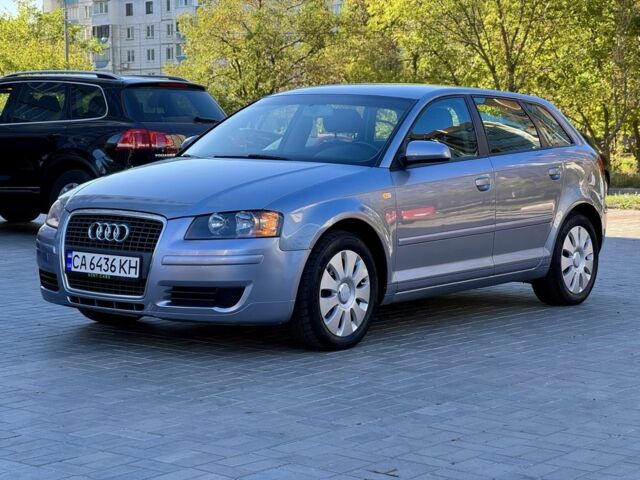 Серый Ауди А3, объемом двигателя 1.6 л и пробегом 167 тыс. км за 5018 $, фото 1 на Automoto.ua