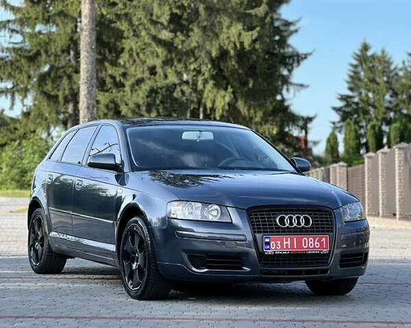 Серый Ауди А3, объемом двигателя 1.6 л и пробегом 270 тыс. км за 6200 $, фото 1 на Automoto.ua