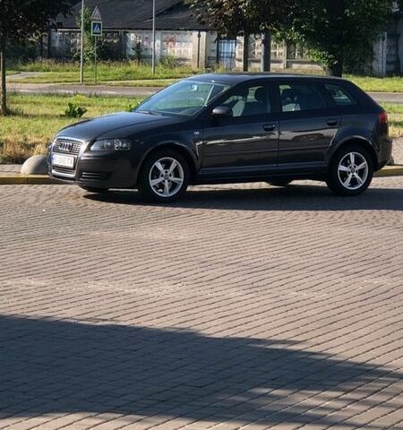 Сірий Ауді А3, об'ємом двигуна 1.6 л та пробігом 277 тис. км за 6600 $, фото 1 на Automoto.ua