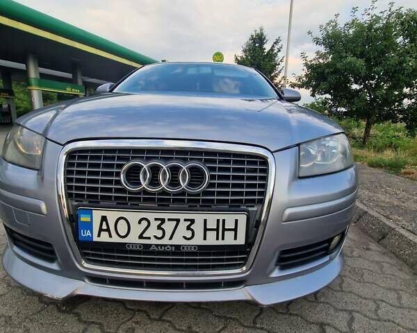 Сірий Ауді А3, об'ємом двигуна 2 л та пробігом 263 тис. км за 6700 $, фото 1 на Automoto.ua