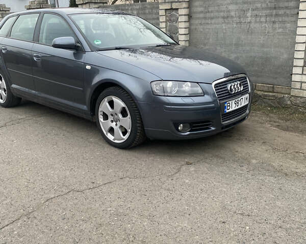 Серый Ауди А3, объемом двигателя 1.6 л и пробегом 265 тыс. км за 7500 $, фото 1 на Automoto.ua