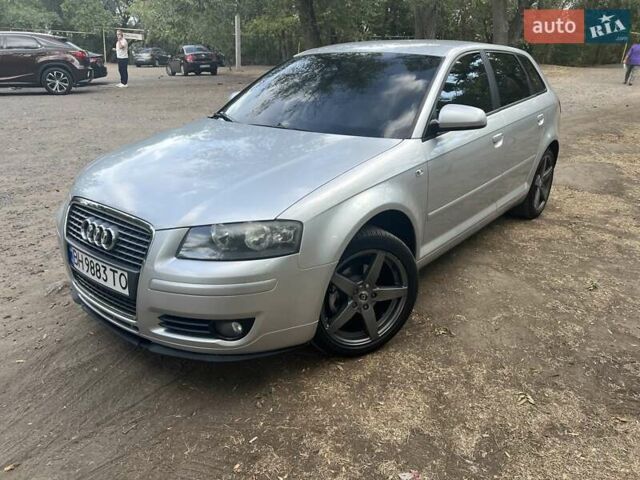Ауди А3 2006 в Одессе на Automoto.ua Серый Ауди А3, объемом двигателя 1.6 л и пробегом 270 тыс. км за 5800 $, фото 1 на Automoto.ua