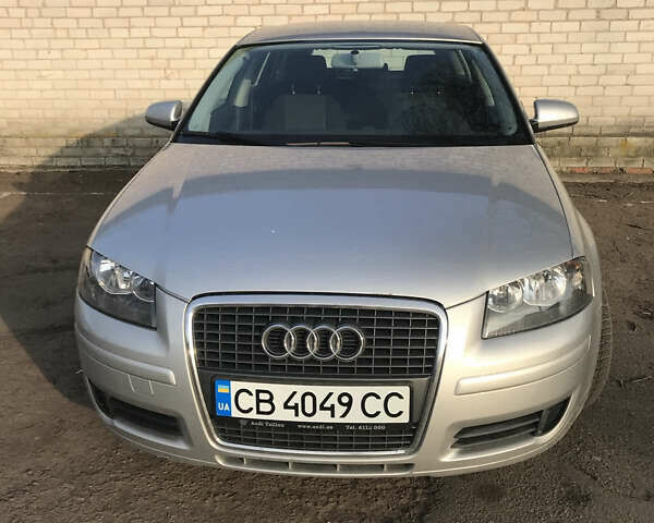 Серый Ауди А3, объемом двигателя 1.6 л и пробегом 185 тыс. км за 7899 $, фото 1 на Automoto.ua