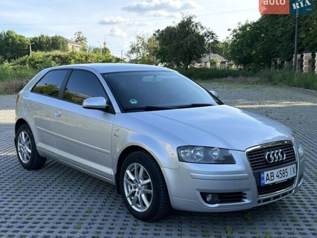 Сірий Ауді А3, об'ємом двигуна 1.6 л та пробігом 196 тис. км за 6500 $, фото 1 на Automoto.ua