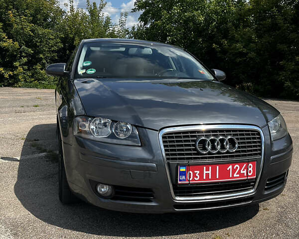Серый Ауди А3, объемом двигателя 1.6 л и пробегом 204 тыс. км за 6700 $, фото 1 на Automoto.ua