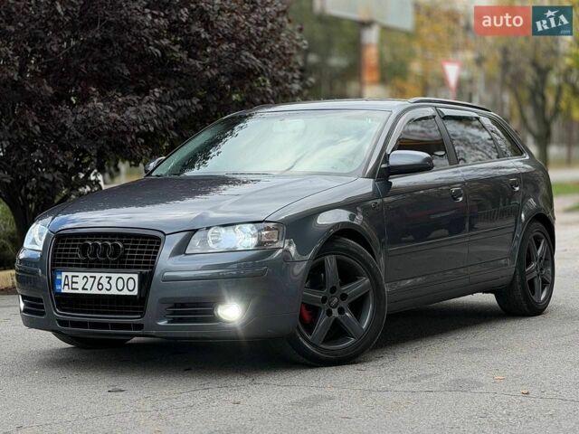 Сірий Ауді А3, об'ємом двигуна 2 л та пробігом 280 тис. км за 6000 $, фото 1 на Automoto.ua