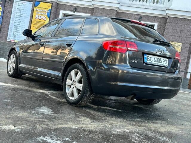 Серый Ауди А3, объемом двигателя 1.6 л и пробегом 350 тыс. км за 5800 $, фото 1 на Automoto.ua