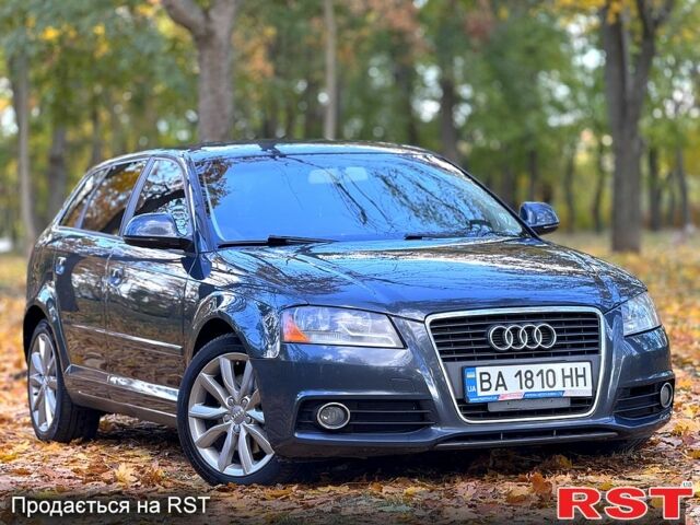 Серый Ауди А3, объемом двигателя 2 л и пробегом 211 тыс. км за 9200 $, фото 1 на Automoto.ua