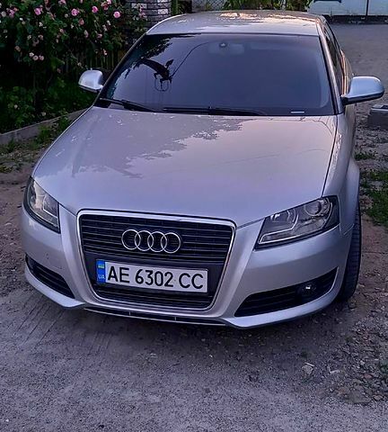Сірий Ауді А3, об'ємом двигуна 1.6 л та пробігом 284 тис. км за 6700 $, фото 1 на Automoto.ua