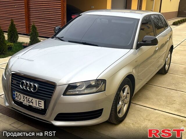 Серый Ауди А3, объемом двигателя 1.4 л и пробегом 219 тыс. км за 7700 $, фото 1 на Automoto.ua