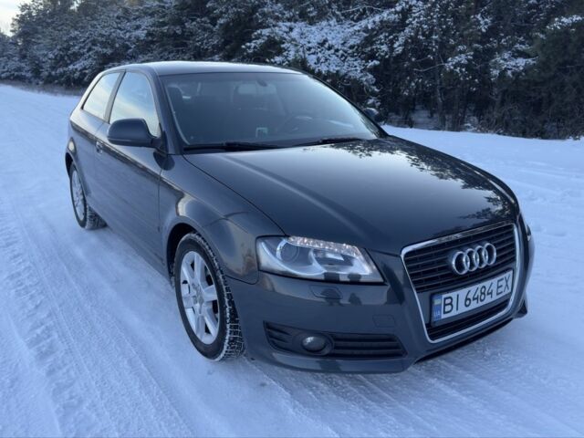 Сірий Ауді А3, об'ємом двигуна 1.6 л та пробігом 285 тис. км за 7200 $, фото 1 на Automoto.ua