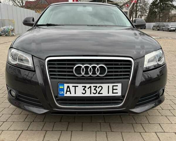 Сірий Ауді А3, об'ємом двигуна 1.6 л та пробігом 307 тис. км за 8200 $, фото 1 на Automoto.ua