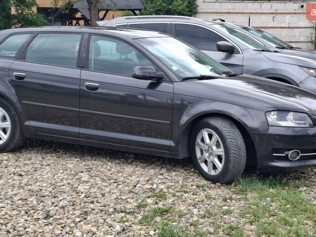 Серый Ауди А3, объемом двигателя 1.6 л и пробегом 209 тыс. км за 9700 $, фото 1 на Automoto.ua