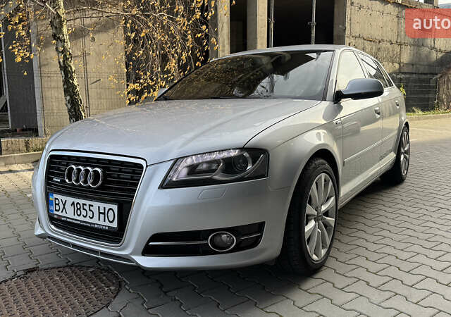 Сірий Ауді А3, об'ємом двигуна 1.8 л та пробігом 190 тис. км за 7500 $, фото 1 на Automoto.ua