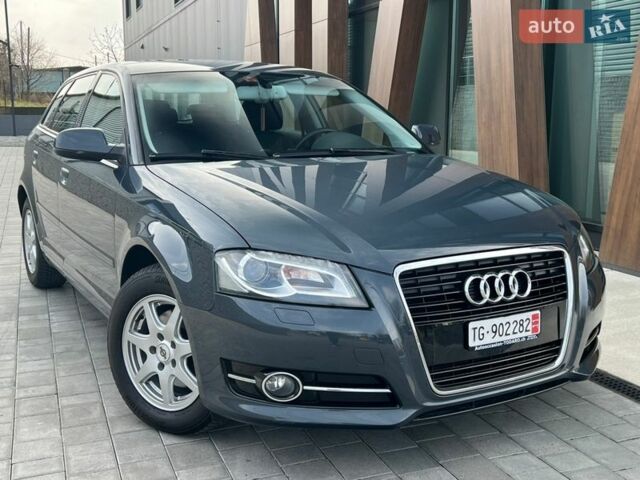 Сірий Ауді А3, об'ємом двигуна 1.8 л та пробігом 177 тис. км за 9900 $, фото 1 на Automoto.ua