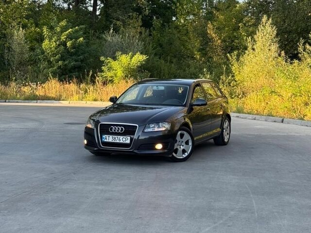 Сірий Ауді А3, об'ємом двигуна 1.6 л та пробігом 250 тис. км за 8100 $, фото 1 на Automoto.ua