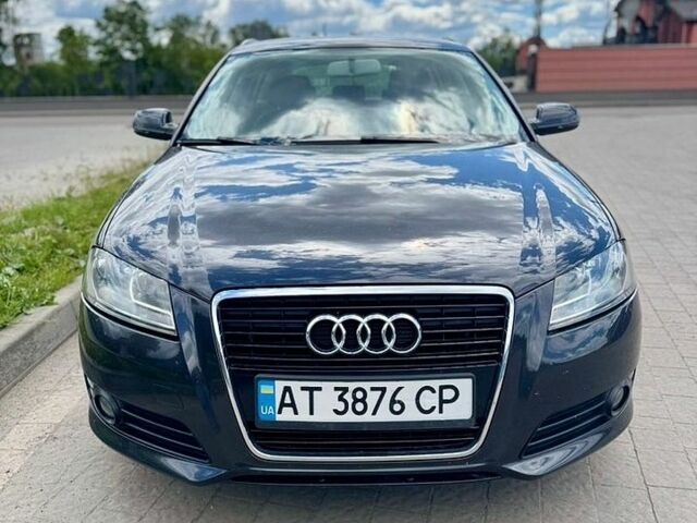 Серый Ауди А3, объемом двигателя 1.6 л и пробегом 250 тыс. км за 8100 $, фото 1 на Automoto.ua