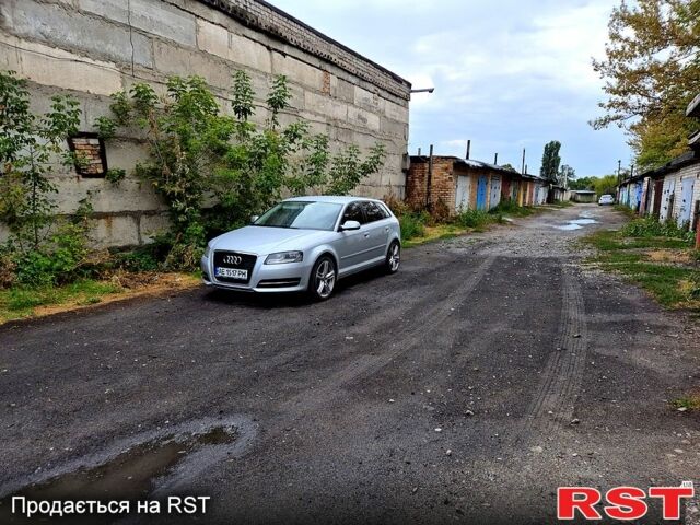 Серый Ауди А3, объемом двигателя 1.2 л и пробегом 220 тыс. км за 7700 $, фото 1 на Automoto.ua