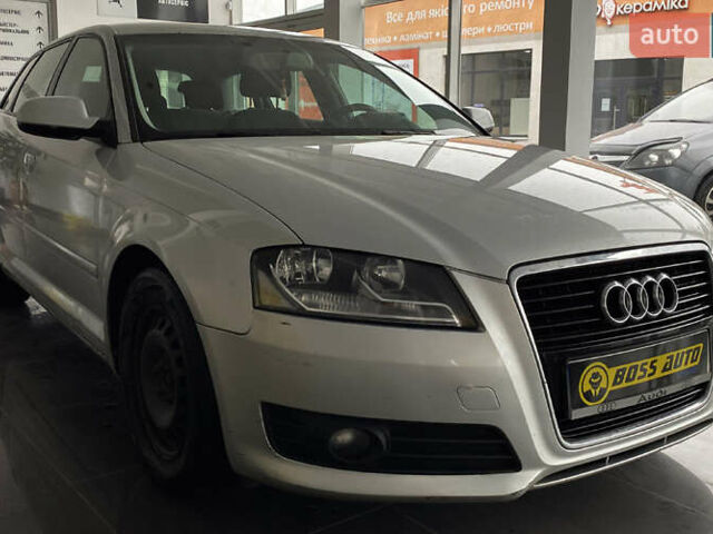 Серый Ауди А3, объемом двигателя 1.6 л и пробегом 255 тыс. км за 8250 $, фото 1 на Automoto.ua