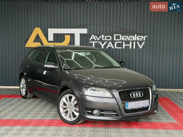 Серый Ауди А3, объемом двигателя 2 л и пробегом 242 тыс. км за 9500 $, фото 1 на Automoto.ua