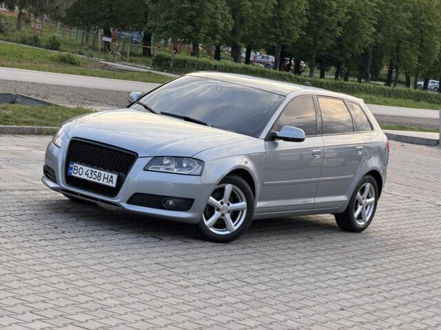 Серый Ауди А3, объемом двигателя 2 л и пробегом 189 тыс. км за 9499 $, фото 1 на Automoto.ua