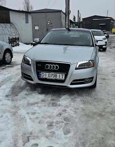 Сірий Ауді А3, об'ємом двигуна 2 л та пробігом 154 тис. км за 11000 $, фото 1 на Automoto.ua