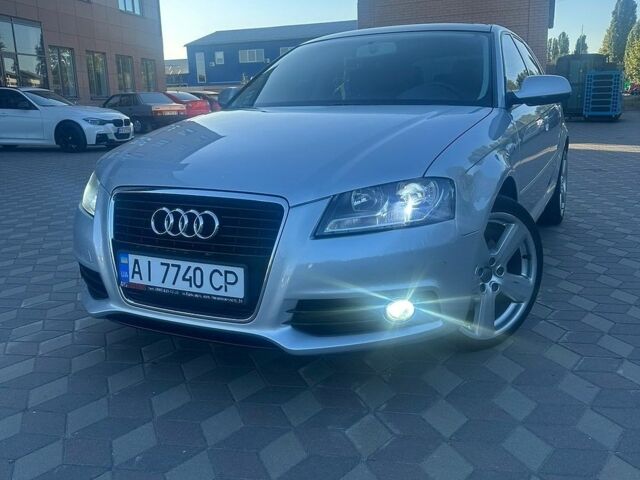 Сірий Ауді А3, об'ємом двигуна 1.97 л та пробігом 126 тис. км за 11000 $, фото 1 на Automoto.ua