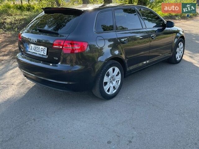 Серый Ауди А3, объемом двигателя 2 л и пробегом 215 тыс. км за 9700 $, фото 1 на Automoto.ua