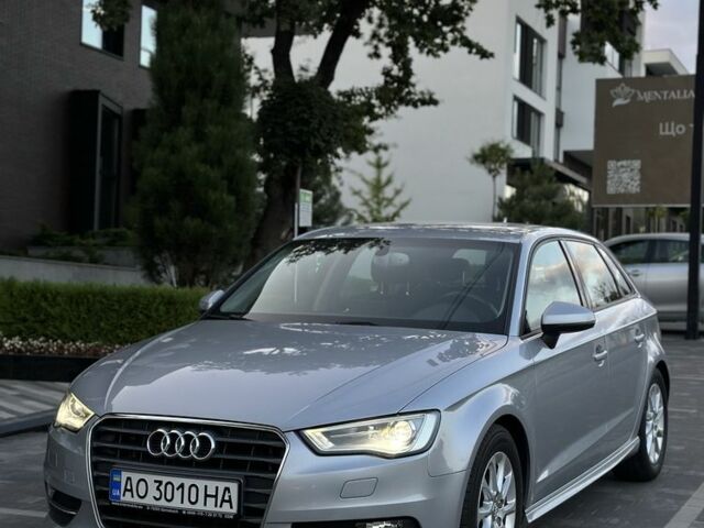 Серый Ауди А3, объемом двигателя 1.6 л и пробегом 209 тыс. км за 11974 $, фото 1 на Automoto.ua