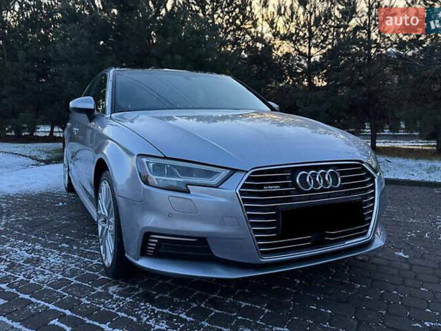 Сірий Ауді А3, об'ємом двигуна 1.4 л та пробігом 80 тис. км за 15600 $, фото 1 на Automoto.ua