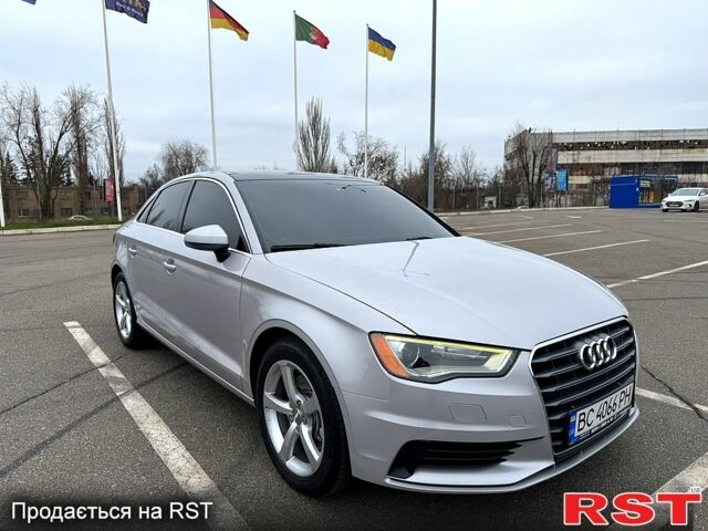 Сірий Ауді А3, об'ємом двигуна 1.8 л та пробігом 250 тис. км за 13500 $, фото 1 на Automoto.ua