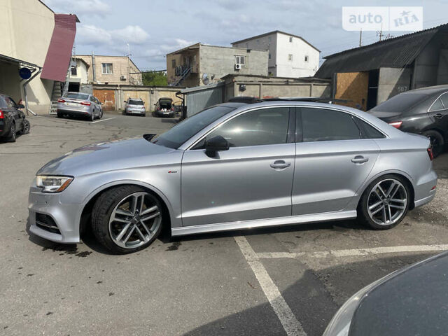 Серый Ауди А3, объемом двигателя 1.97 л и пробегом 120 тыс. км за 20000 $, фото 1 на Automoto.ua