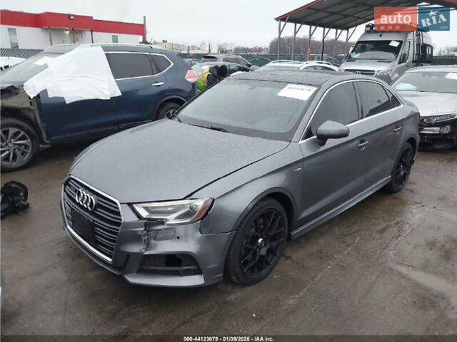 Серый Ауди А3, объемом двигателя 1.98 л и пробегом 99 тыс. км за 2900 $, фото 1 на Automoto.ua