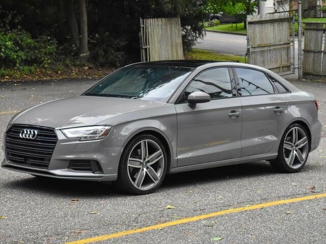 Ауди А3 2020 в Днепре (Днепропетровске) на Automoto.ua Серый Ауди А3, объемом двигателя 2 л и пробегом 49 тыс. км за 9000 $, фото 1 на Automoto.ua