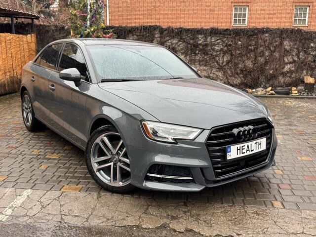 Серый Ауди А3, объемом двигателя 2 л и пробегом 70 тыс. км за 19500 $, фото 1 на Automoto.ua