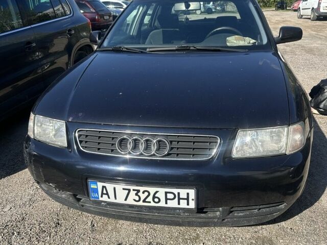 Синий Ауди А3, объемом двигателя 1.8 л и пробегом 267 тыс. км за 3210 $, фото 1 на Automoto.ua