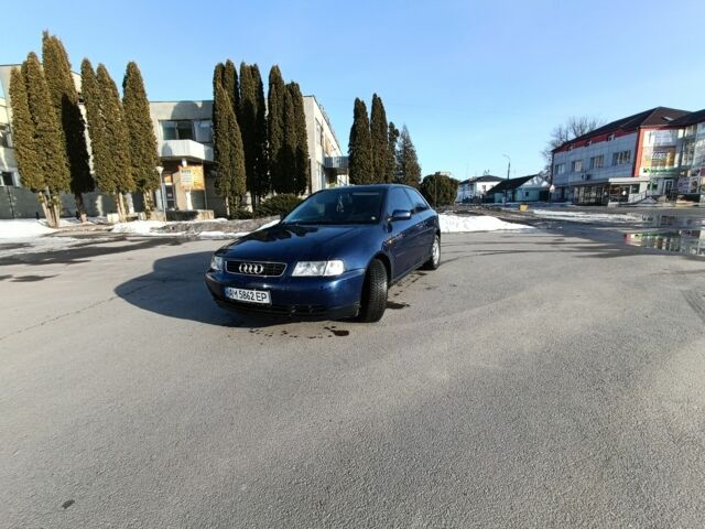 Синій Ауді А3, об'ємом двигуна 1.6 л та пробігом 285 тис. км за 3500 $, фото 1 на Automoto.ua