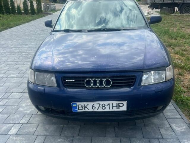 Синий Ауди А3, объемом двигателя 1.8 л и пробегом 500 тыс. км за 2002 $, фото 1 на Automoto.ua