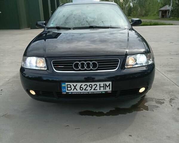 Синій Ауді А3, об'ємом двигуна 1.8 л та пробігом 325 тис. км за 4000 $, фото 1 на Automoto.ua